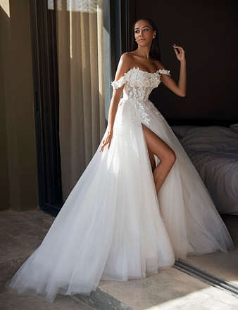 MARGO-Off-Shoulder-Lace-Tulle-Wedding-Dress-Leg-Slit.jpg