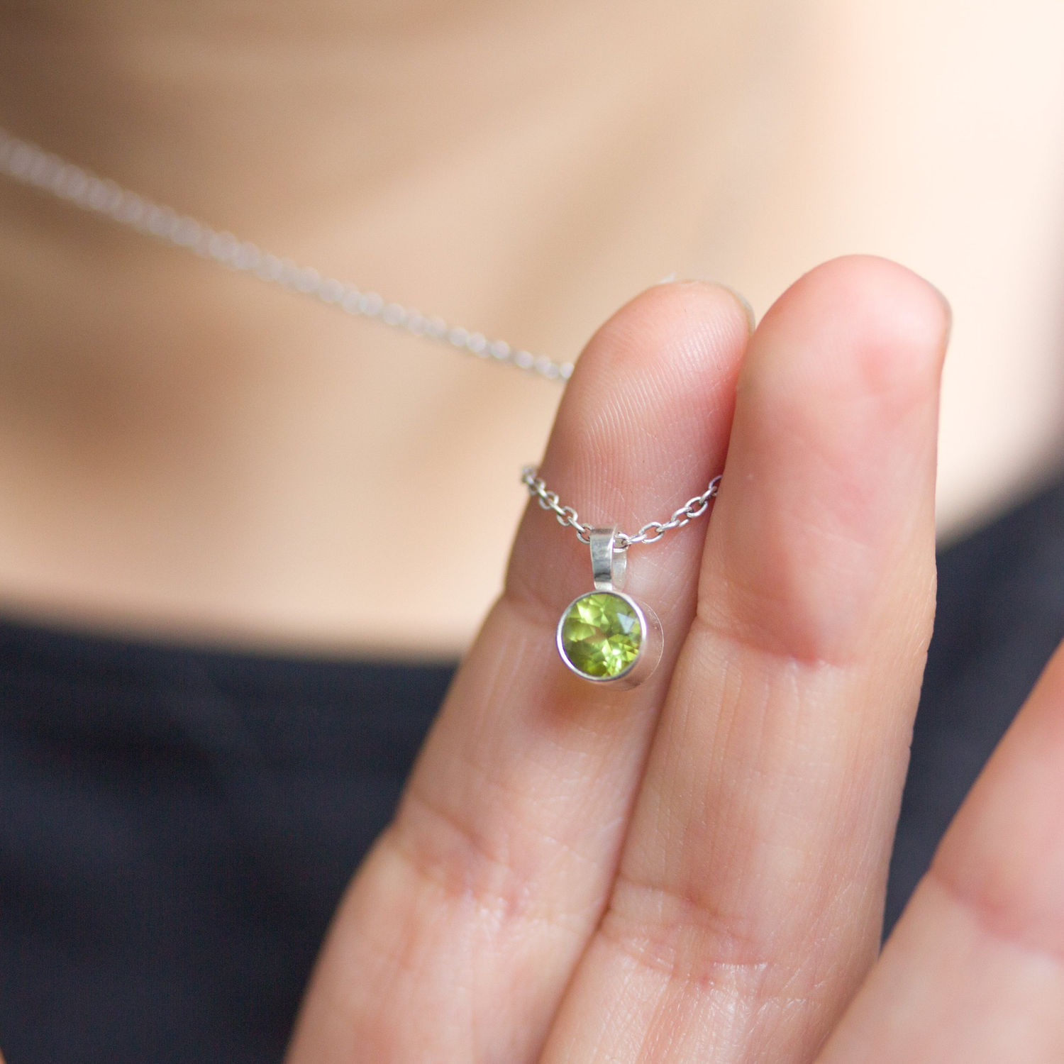 Peridot necklace - delicate minimalistic necklace with 5mm faceted Peridot