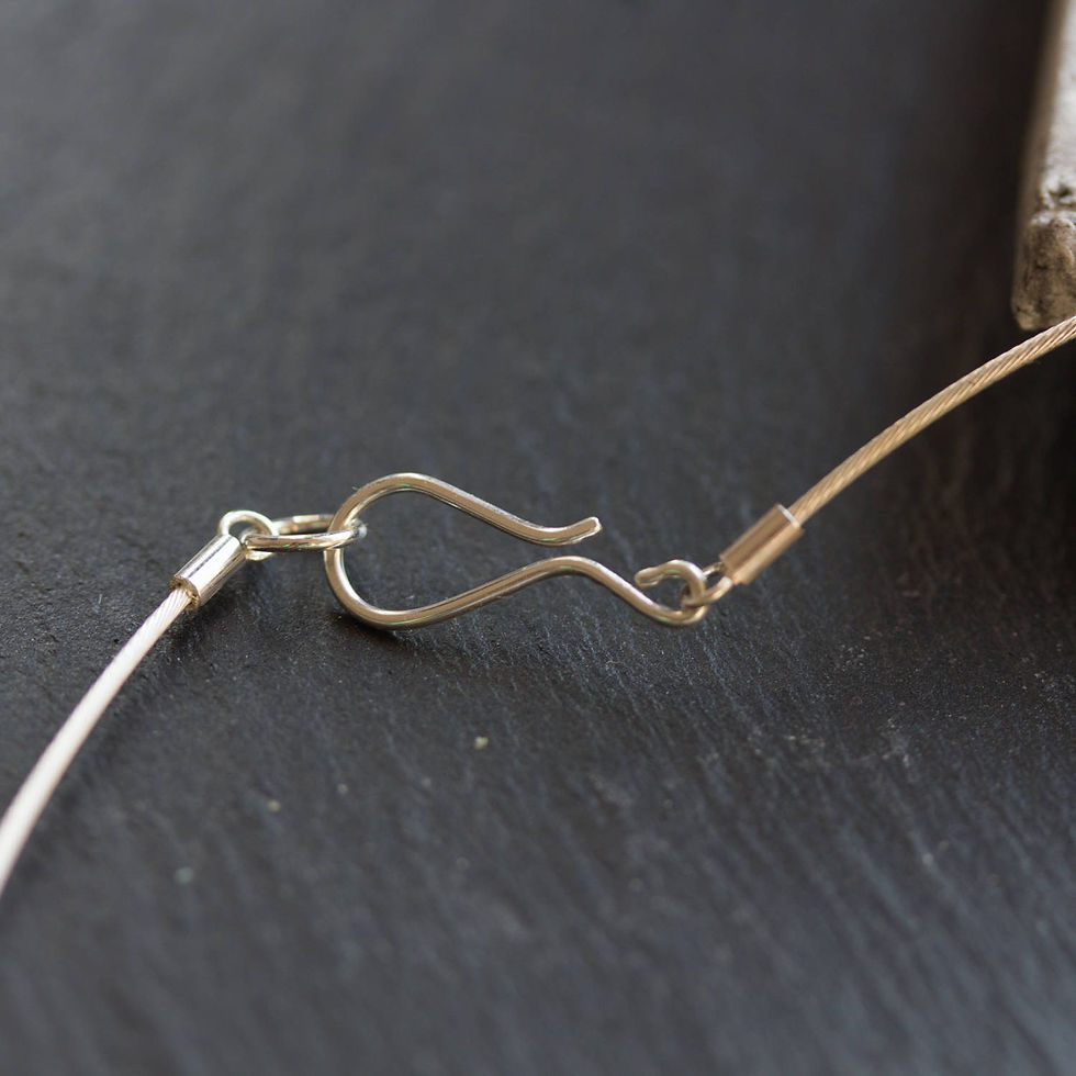 Thumbnail: Minimalist necklace with rutilated quartz