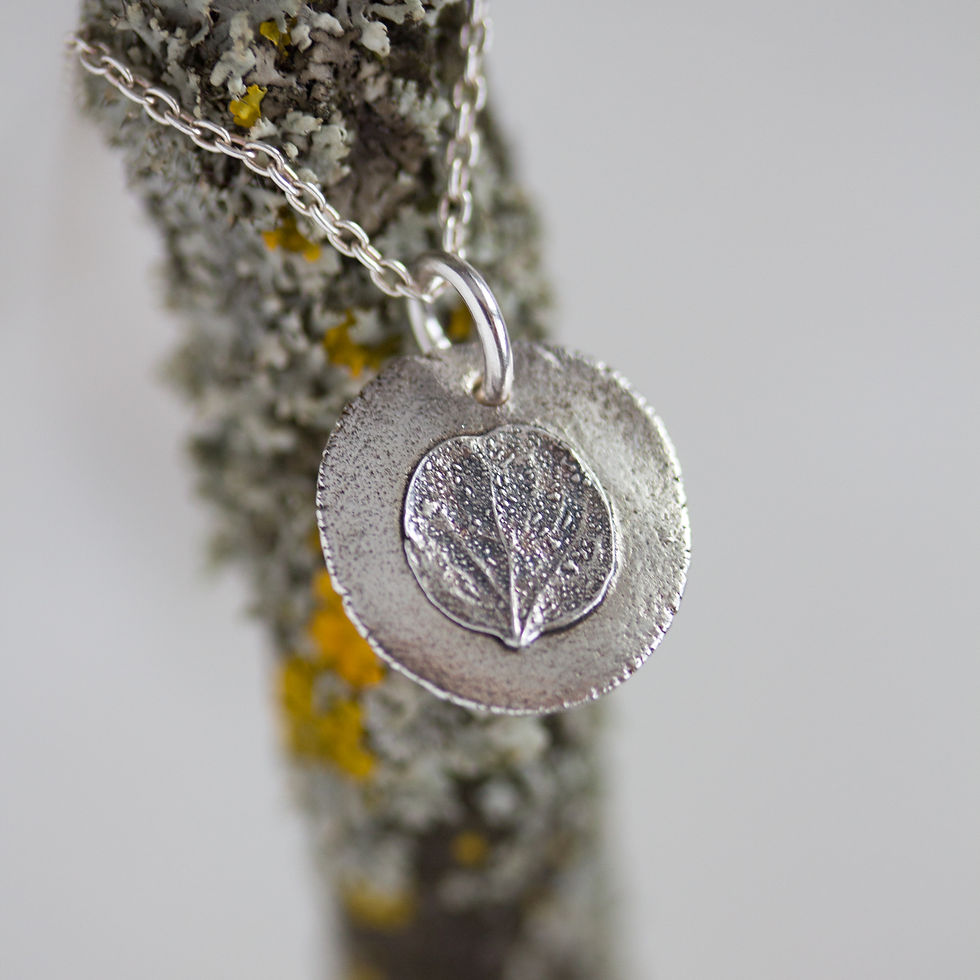 Thumbnail: Hydrangea - nature inspired necklace with hydrangea petal imprint