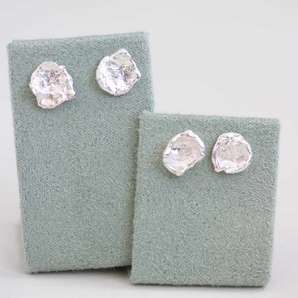 Thumbnail: Water splash - stud earrings in sterling silver