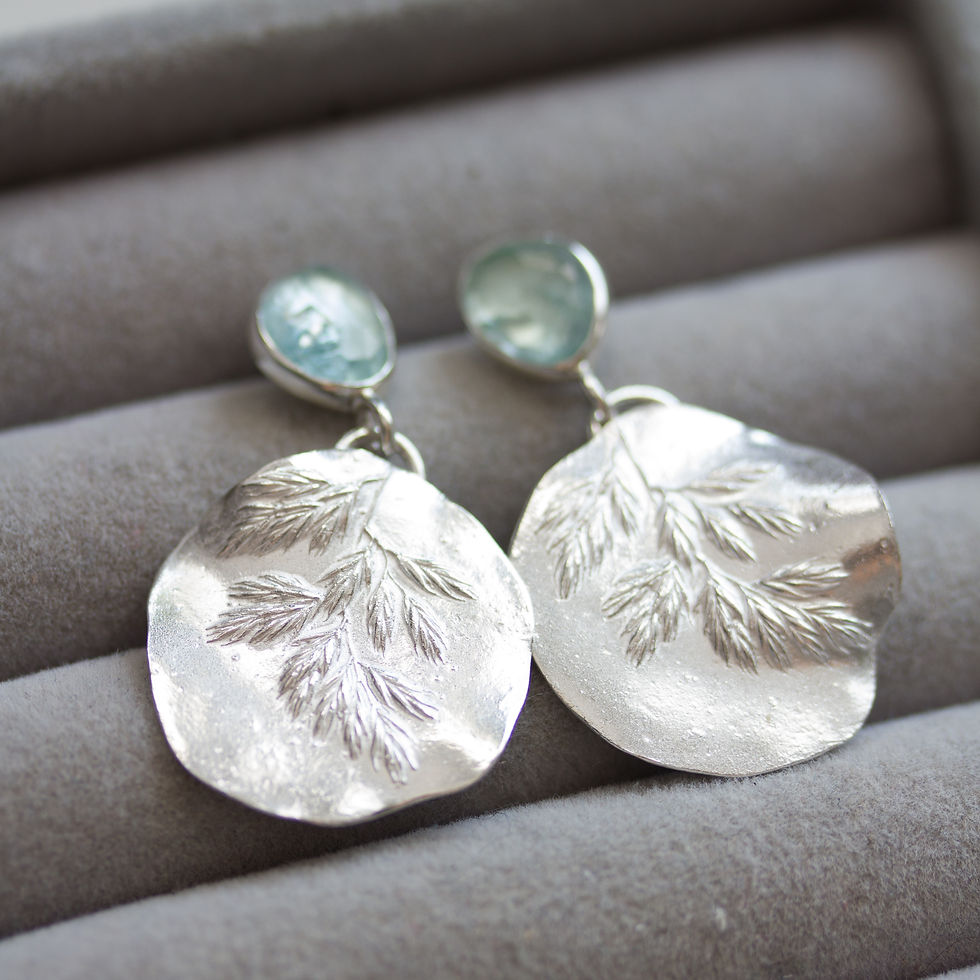 Thumbnail: Nature inspired earrings with milky blue aquamarines