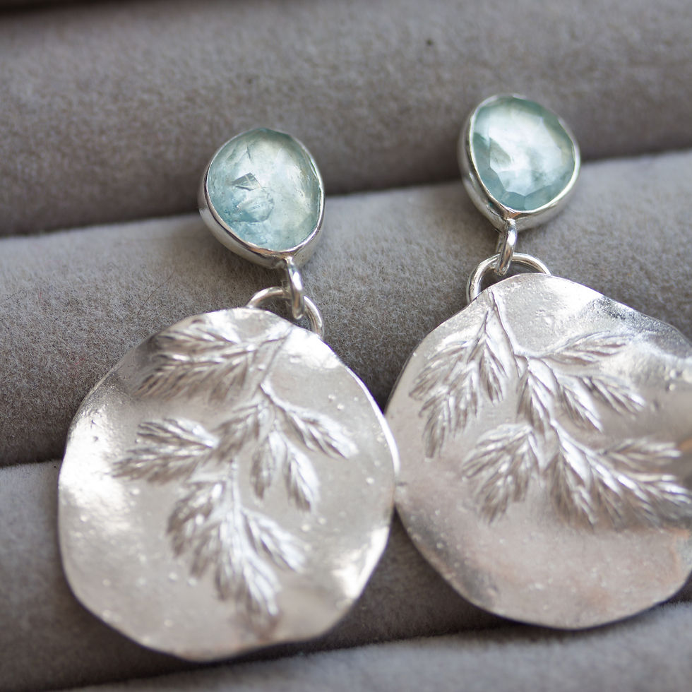 Thumbnail: Nature inspired earrings with milky blue aquamarines