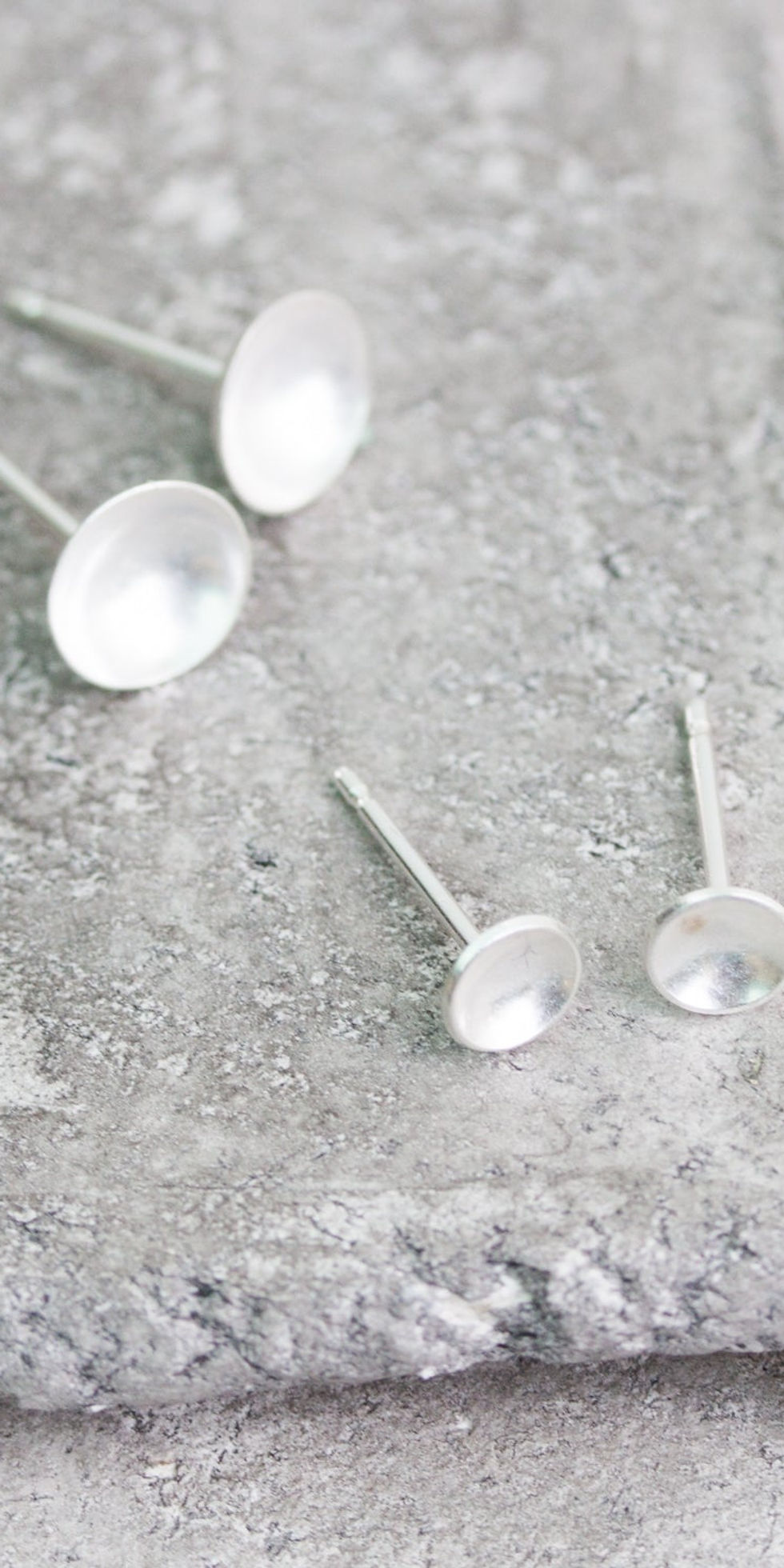 Thumbnail: Cup stud earrings, sterling silver