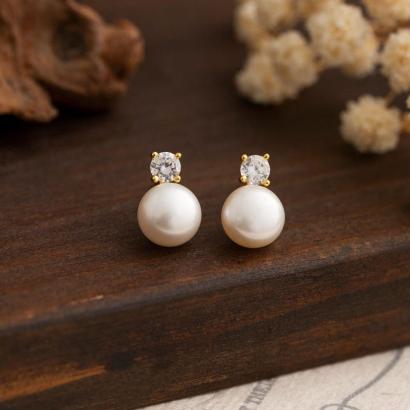 Dainashi 7-8mm Natural Freshwater Pearl Stud Earrings for Women Dainty Crystal P
