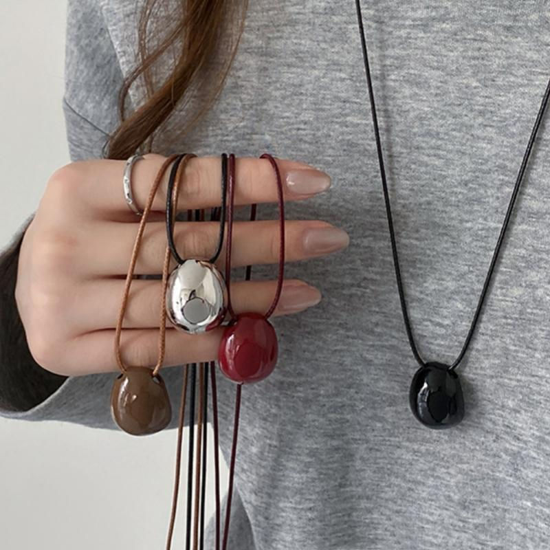 Vintage Metal Oval Pendant Necklace for Women Simple Black Rope Long Adjustable