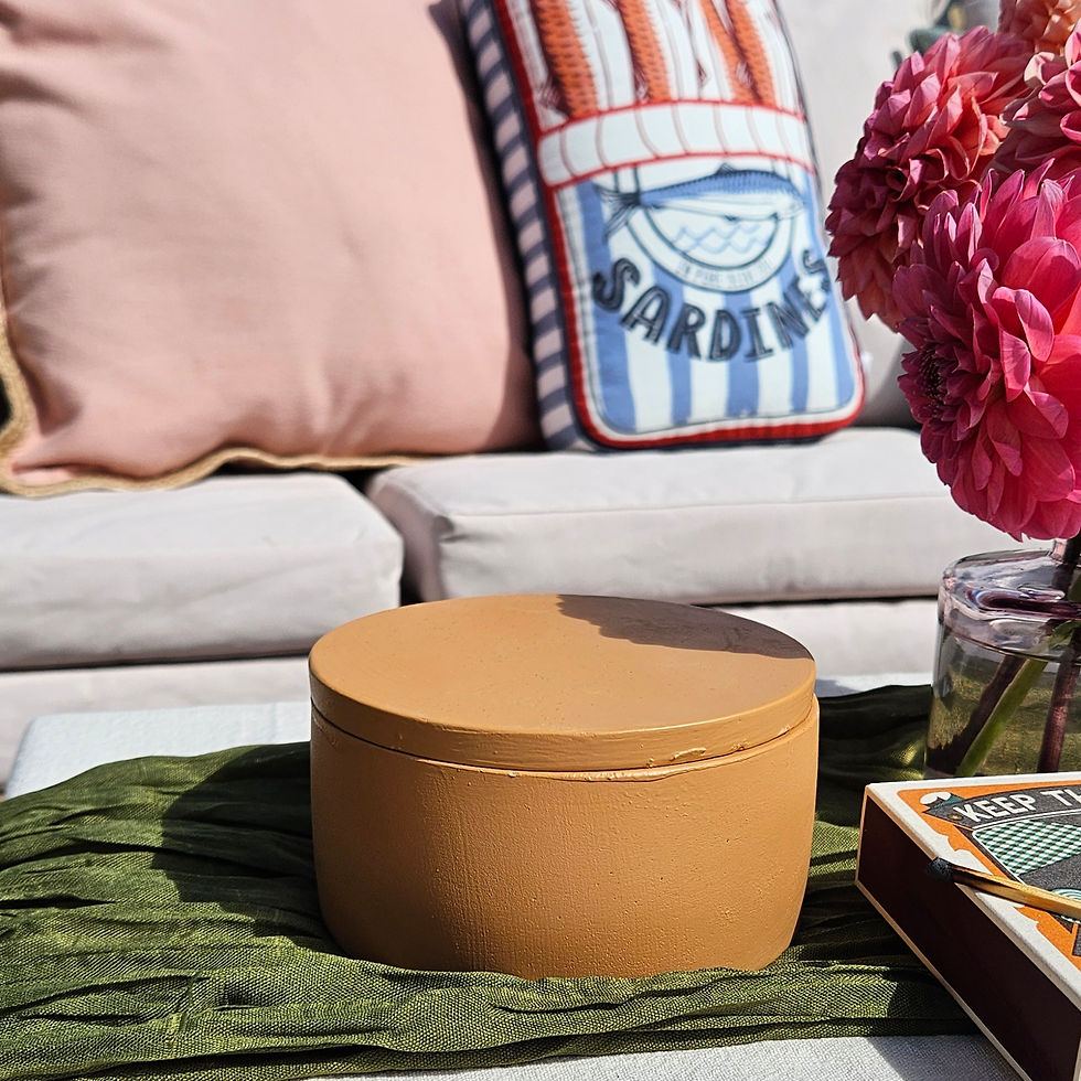 Thumbnail: Triple Wick Insect Repelling Garden Candle with Geranium & Peppermint