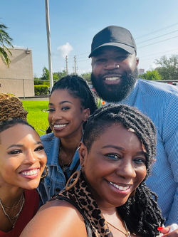 Keandra on set with singer Khalea Lynee' and her crew