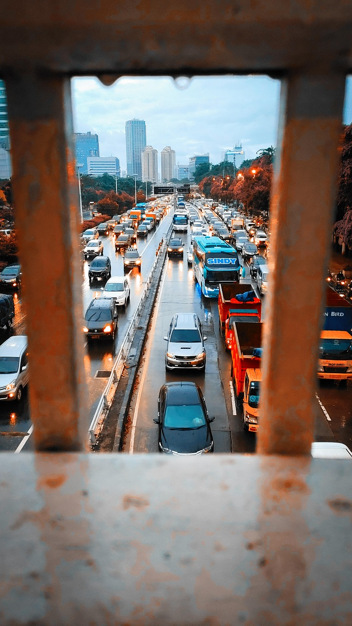 뉴욕 교통혼잡세 시행 1년…맨해튼 차량 2700만 대 감소, 교통 속도 개선