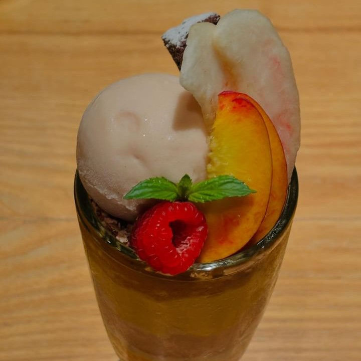 August Parfait Guide: Parfait and Tea Tasting at "Couches de bonheur" in Kagurazaka, Shinjuku