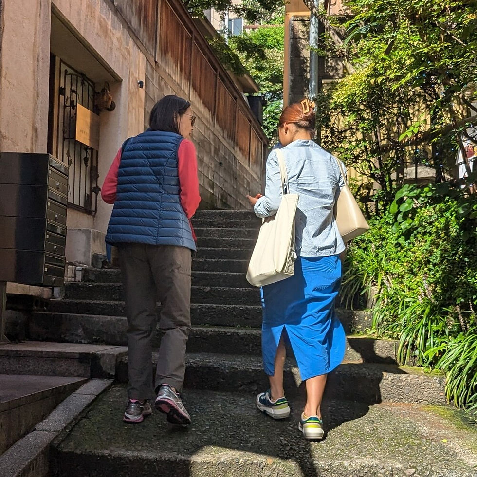 Are You Aware of Japan’s Declining English Proficiency? Improve Your Skills While Enjoying a Stroll Through Kagurazaka