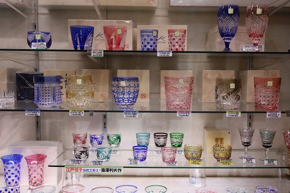 Insights from a Kagurazaka Store Owner – The History and Evolution of Toshien