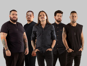 Venosa comemora 15 anos, na esplanada do Teatro Municipal