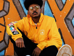 DUARTE: "ESCREVO PARA AS PESSOAS SE IDENTIFICAREM"