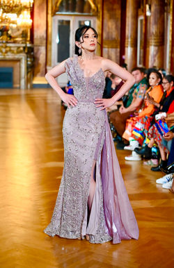 Belle Le Chic FLEUR Collection_ PARIS FASHION WEEK SEPT