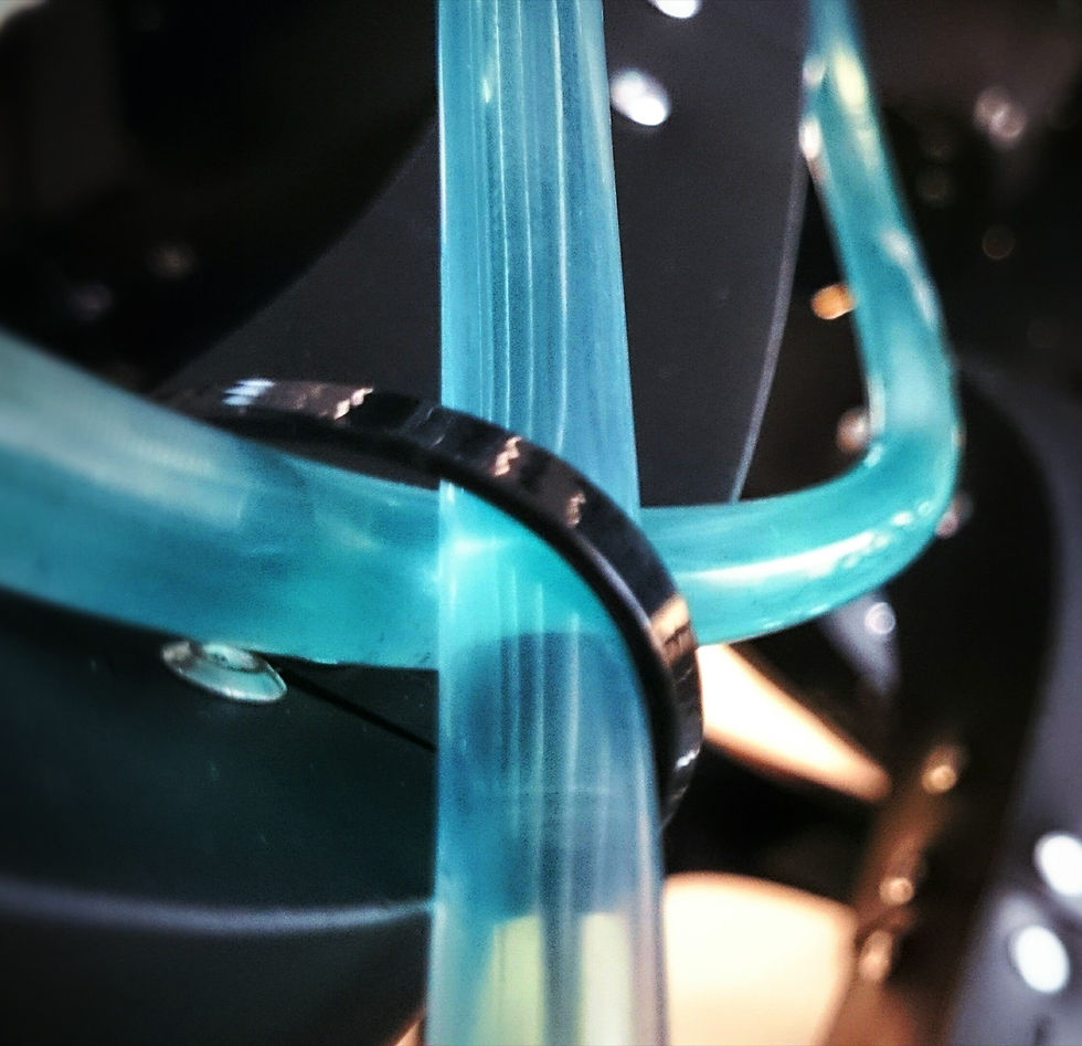G1. Tube