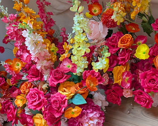 fleurs artificielles haut de gamme colorée