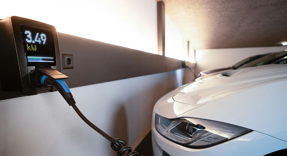 EV Owners with Solar Batteries: Avoid This Costly Charging Habit