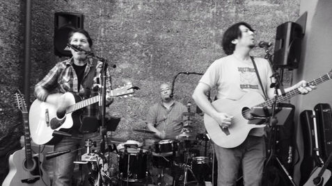 Hootenanny Band Photo