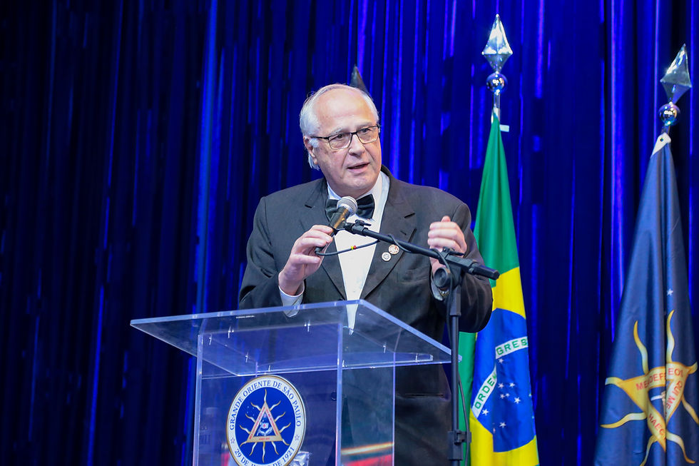 Soberano Grão-Duque Escocês Nelson Luiz Frare prestigia abertura do Congresso GOSP26