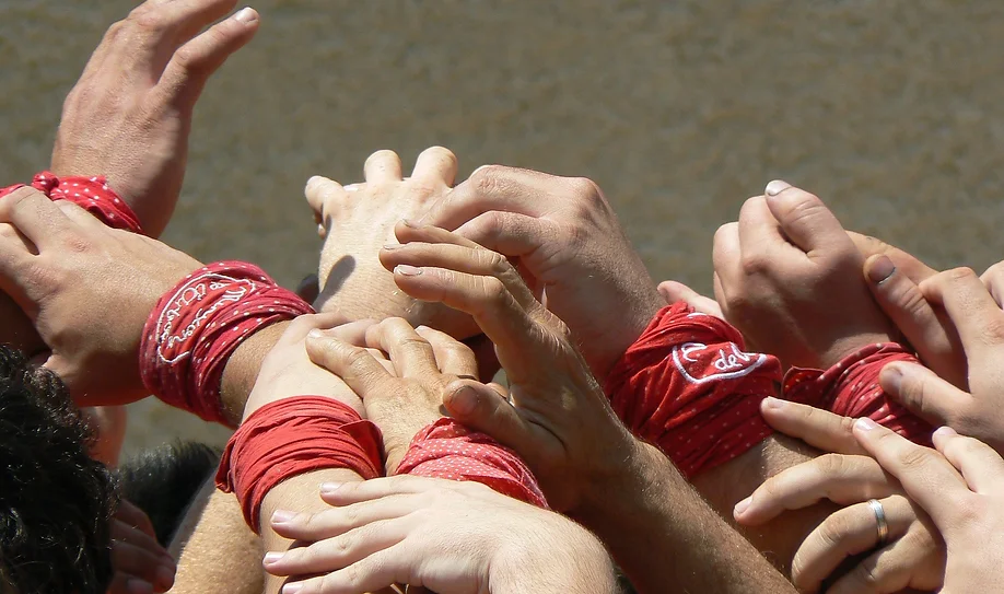 castellers-921018_1920.webp