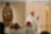 Papa Francisco: Quer aprender a obedecer? Olhe a Maria aos pés da Cruz