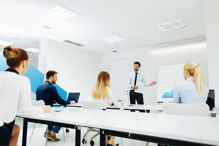 Jeuncomm spécialiste des formations commerciales - A propos