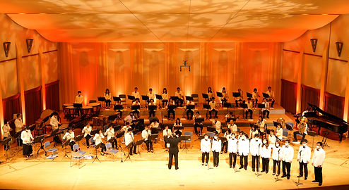 2022定演_本番 (342)_edited.jpg