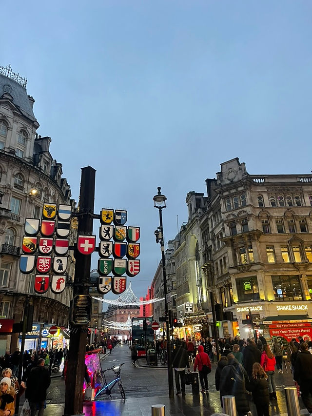 grey skies and crowded street