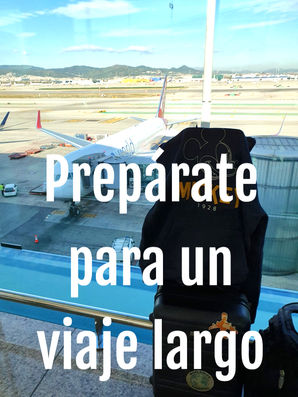 Cómo prepararse para un vuelo largo: Consejos para que la experiencia sea más llevadera