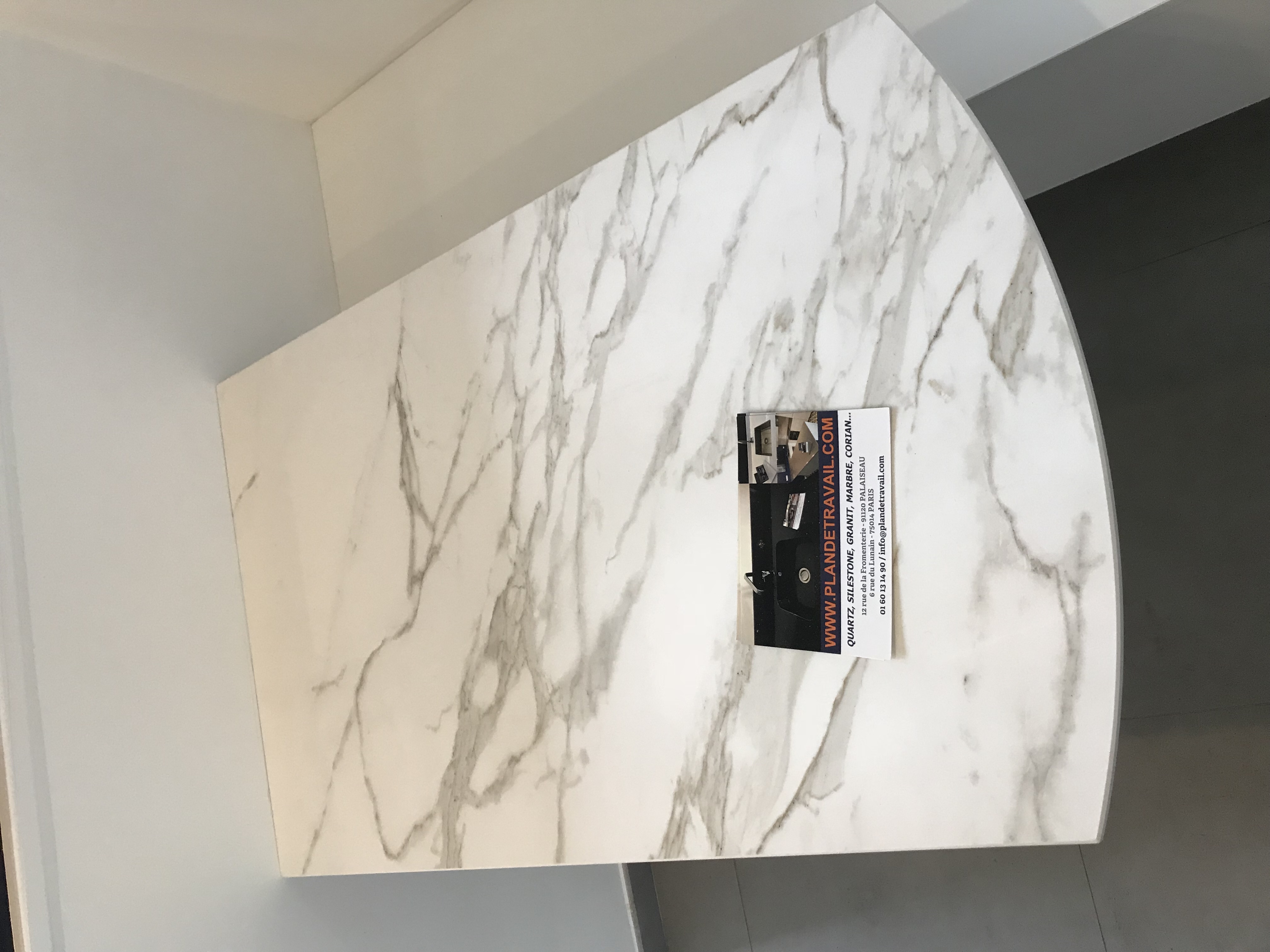 Table en Céramique Dekton
