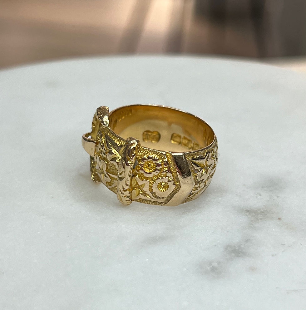 Thumbnail: Antique 18ct Yellow Gold Buckle Ring