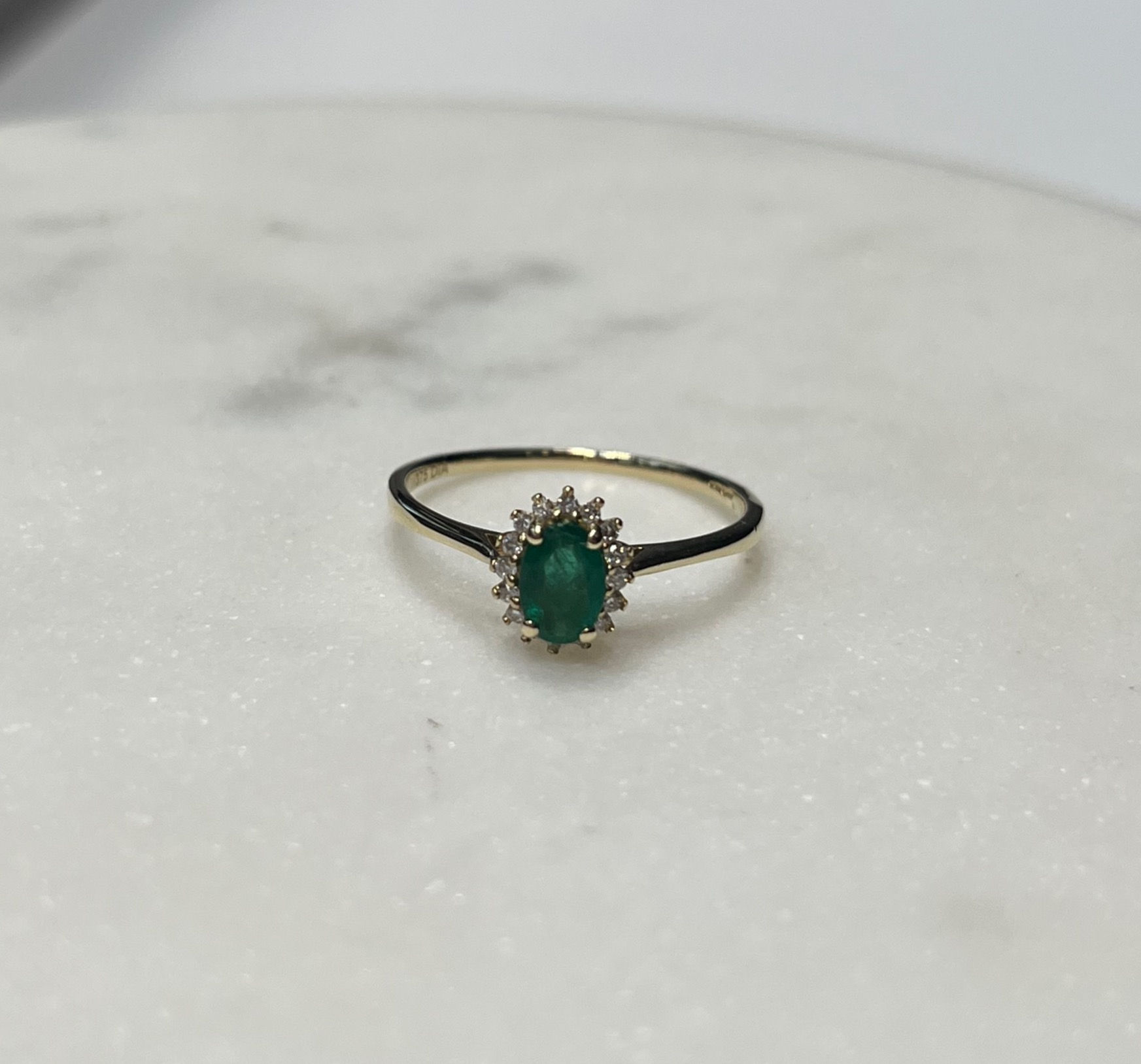 9ct Emerald & Diamond Ring