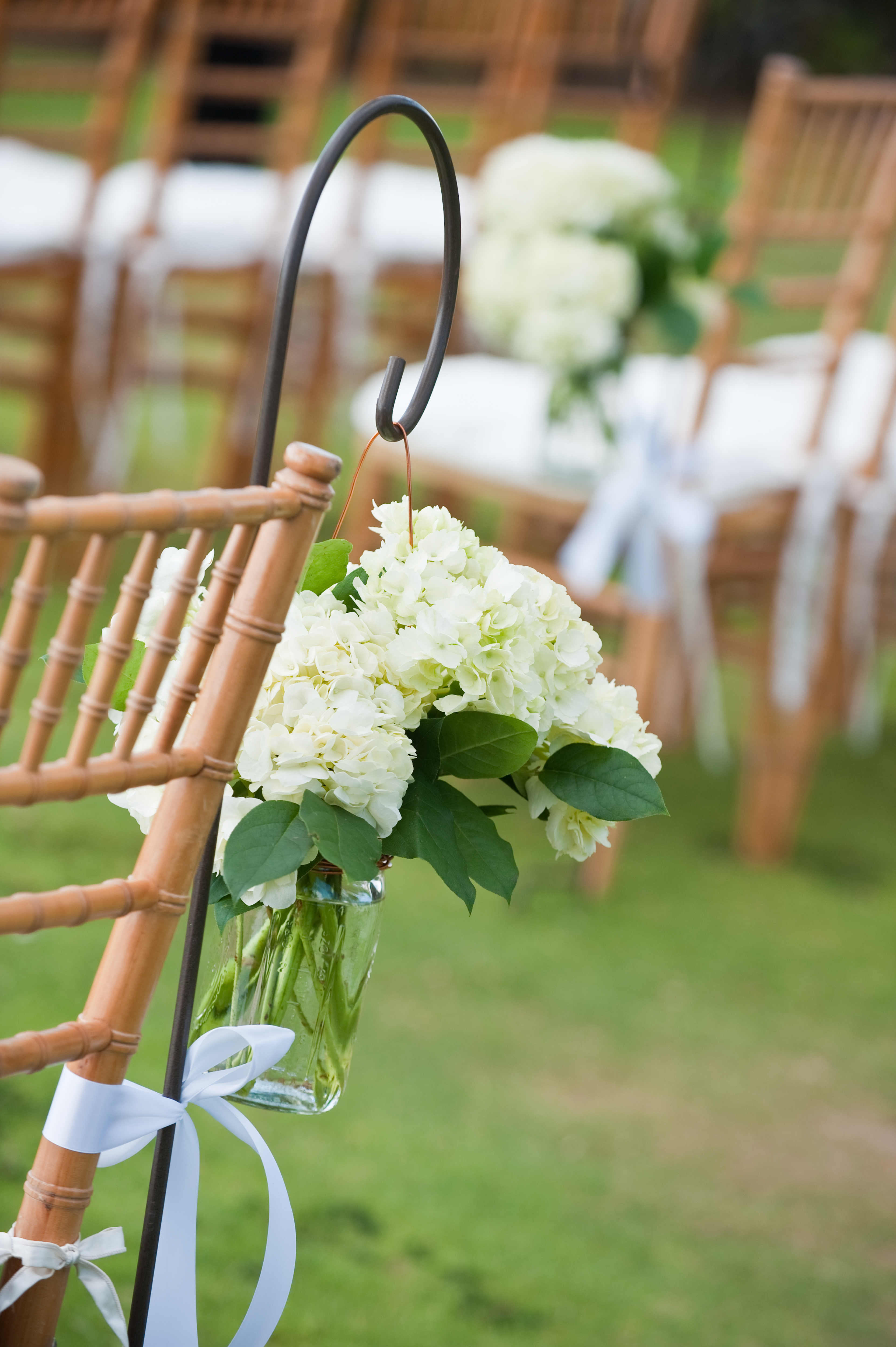 Norma and Jae Ceremony decor.jpg