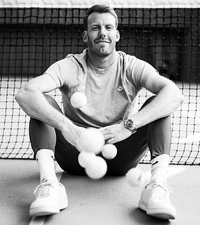 CURVED_2022 21_edited.jpg