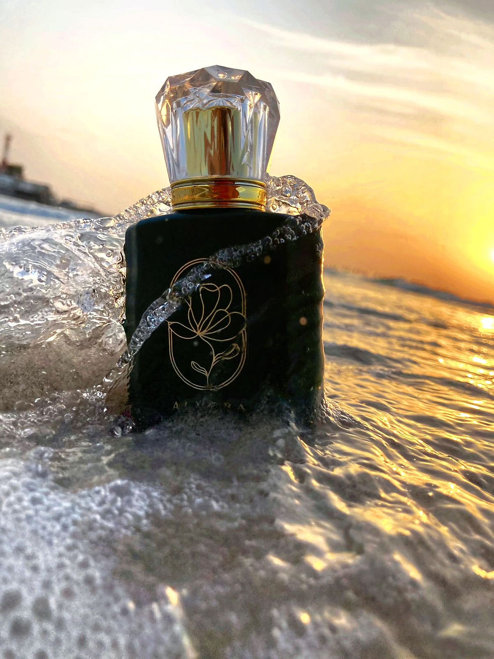 Thumbnail: Azelea perfume in the water