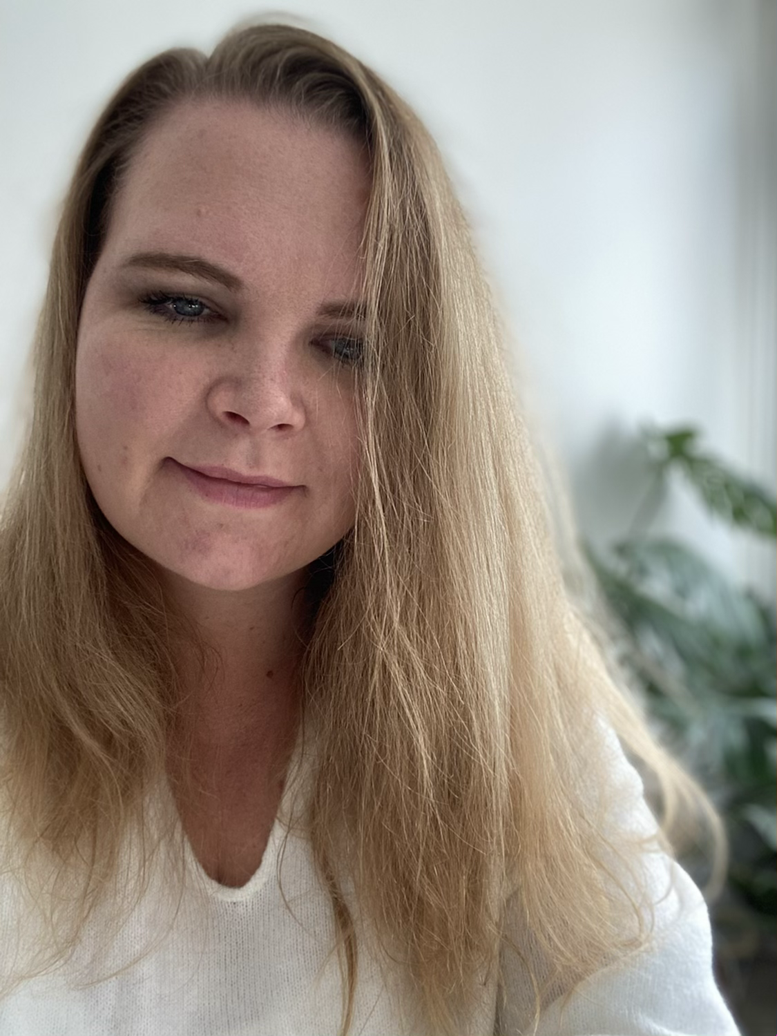 Writer: Aline Mannes