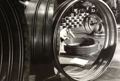 Teddington’s state-of-the-art production facility demonstrating leadership in best-in-class expansion joint technology.