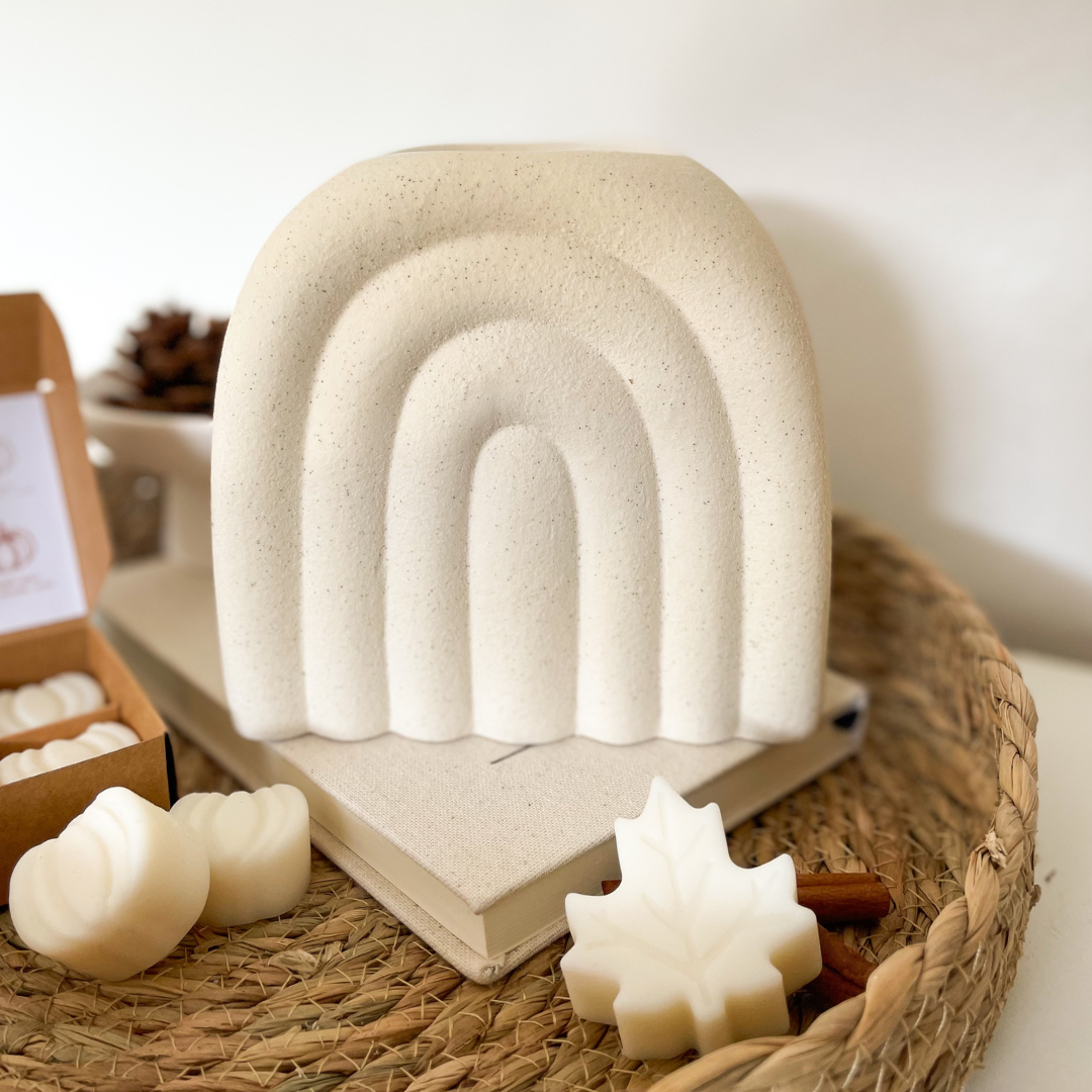 Brûle-parfum forme d'arche vu de face