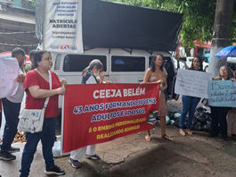 Comunidade escolar organiza ato contra remanejamento de professores e possível fim da EJA personalizada em Belém