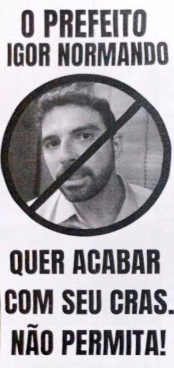 O SINTSUAS distribuiu panfletos para esclarecer à população sobre a situação da Assistência Socias em Belém-PA