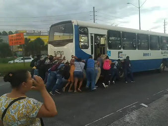 Aumento da passagem de ônibus em Belém gera protestos e ameaça de ação judicial