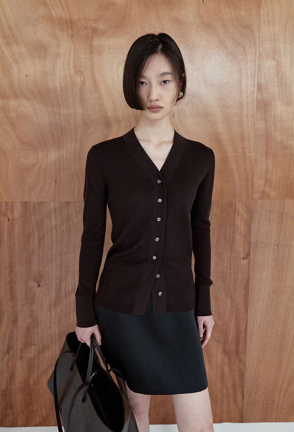 תמונה ממוזערת: ORR- Washable Wool 100% Cardigan in Brown
