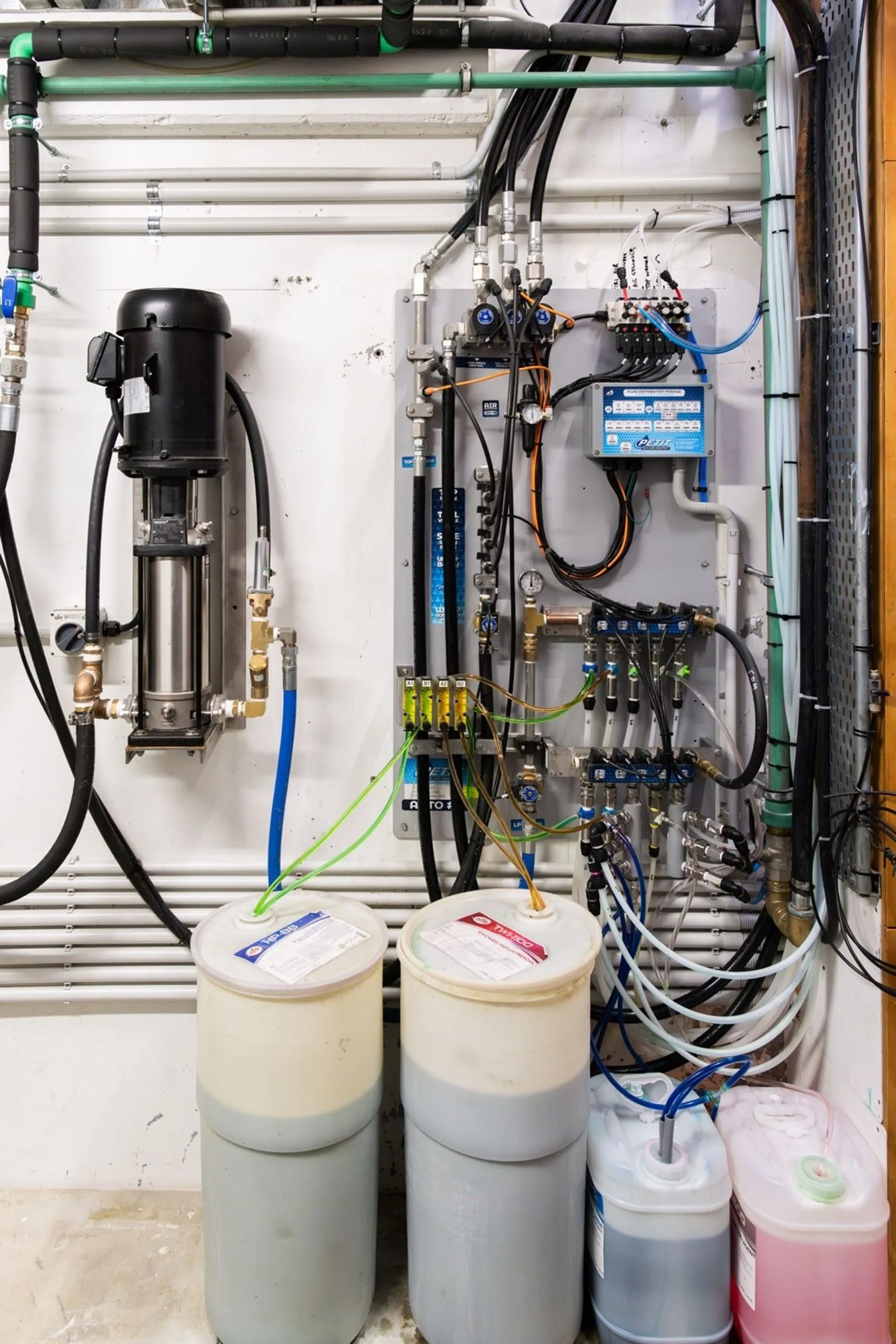 Petit Auto Wash Equipment equipment detail.