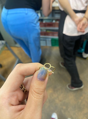 Round ring with circle