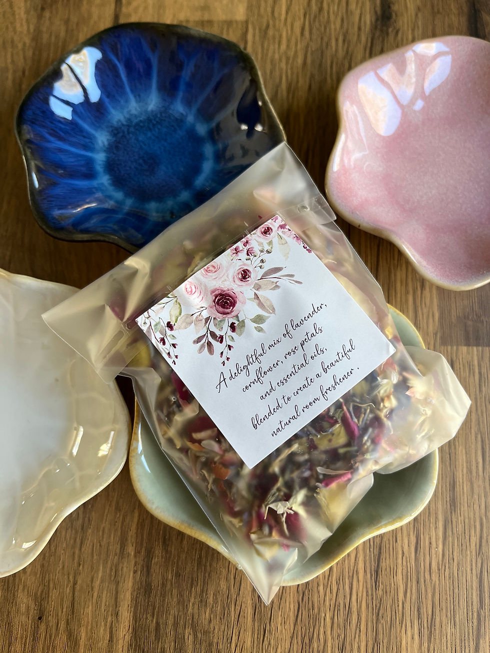 Thumbnail: Rose Geranium PotPourri 20g , and dish 