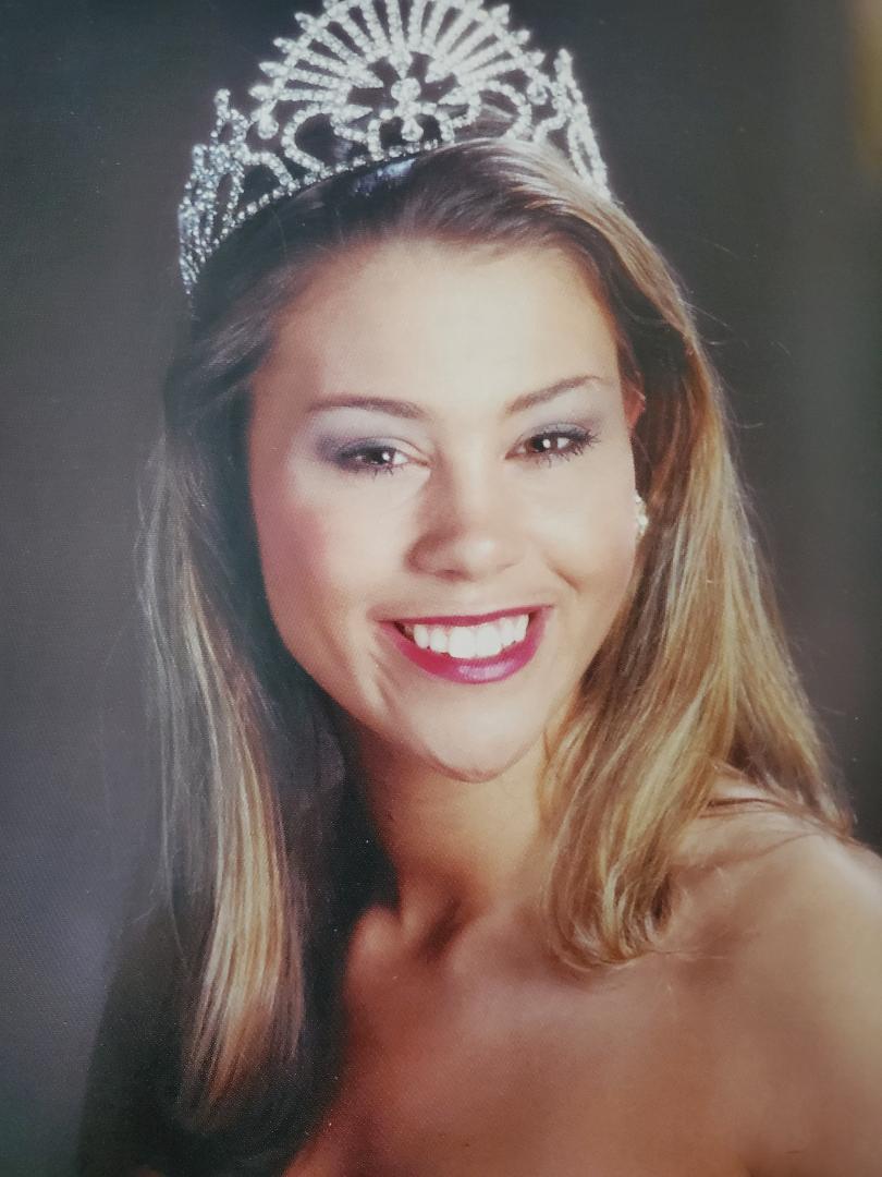 2002 Deidra Locklear.gif