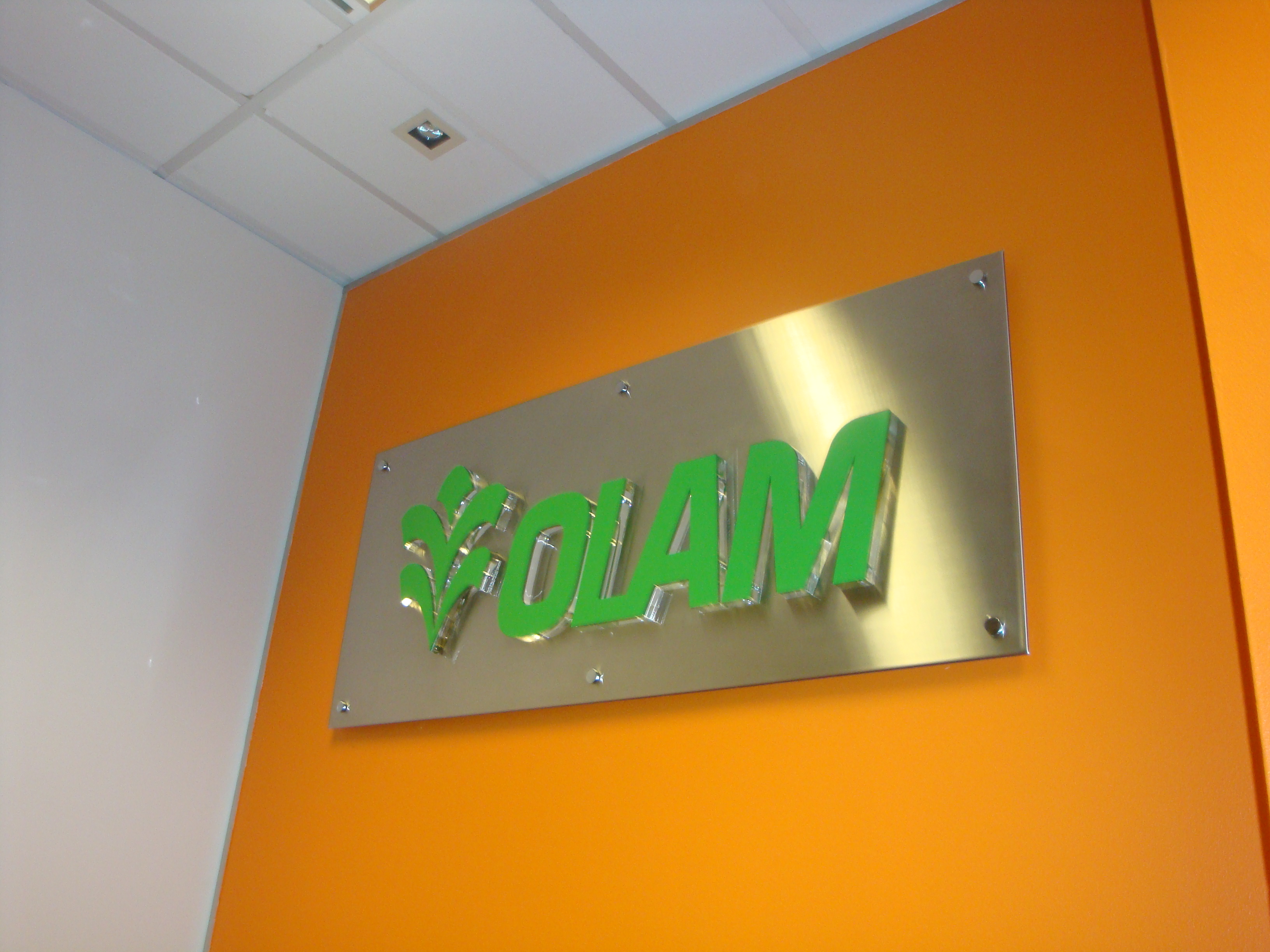 reception stainless steel acrylic