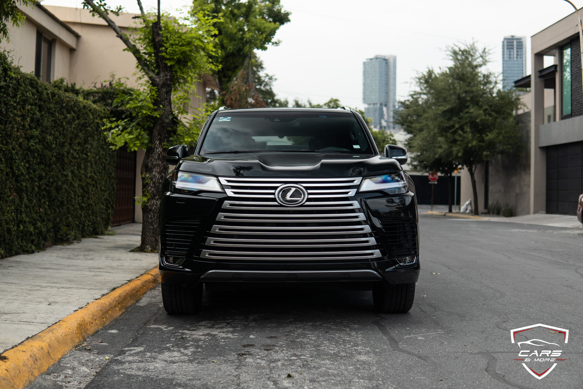 LEXUS LX600 LUXURY 2022