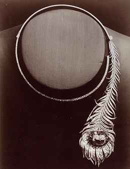 boucheron plume de paon necklace.PNG